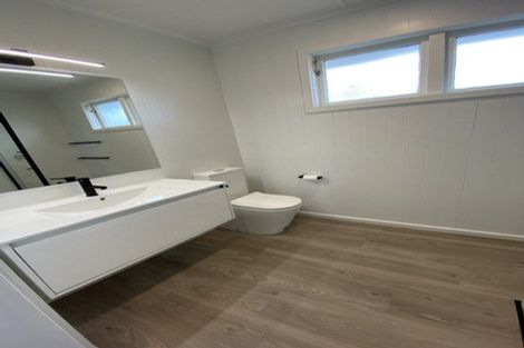 Photo of property in 16 Wavell Crescent, Lansdowne, Masterton, 5810