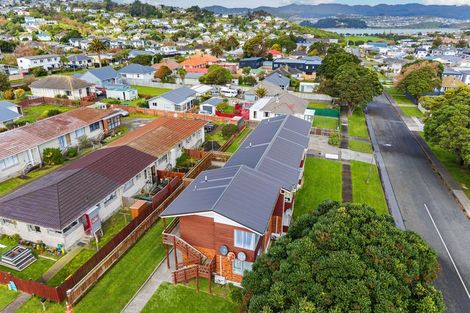 Photo of property in 1 Mana Avenue, Titahi Bay, Porirua, 5022
