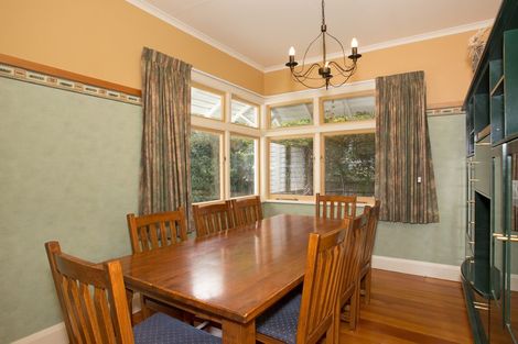 Photo of property in 427 Featherston Street, Palmerston North, 4414