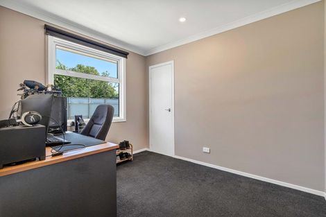 Photo of property in 63 Domett Street, Waitara, 4320