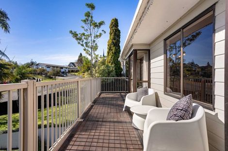 Photo of property in 100 Tobie Place, Whangamata, 3620