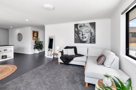 Photo of property in 50 Ocean View Rise, Ruakaka, 0116