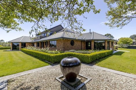 Photo of property in 1179 Devon Road, Bell Block, New Plymouth, 4373