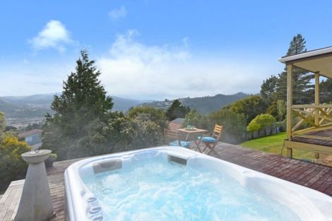 Photo of property in 136 Holborn Drive, Stokes Valley, Lower Hutt, 5019