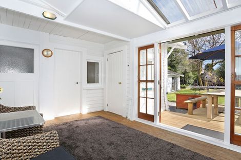 Photo of property in 427 Featherston Street, Palmerston North, 4414