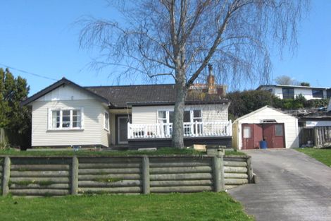 Photo of property in 12 Alberta Road, Glen Avon, New Plymouth, 4312