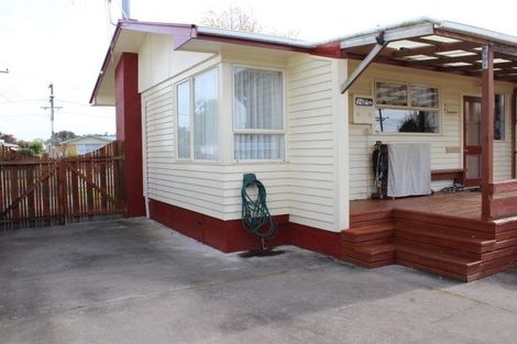 Photo of property in 24 Dalesford Street, Silverdale, Hamilton, 3216