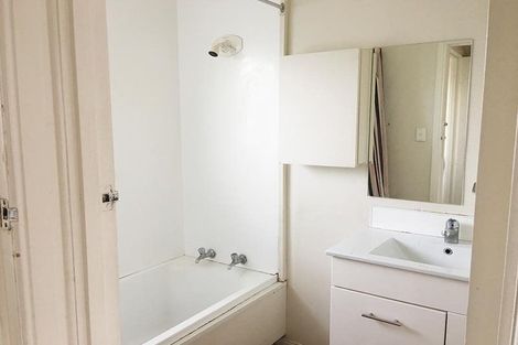 Photo of property in 28 Landscape Road, Papatoetoe, Auckland, 2025