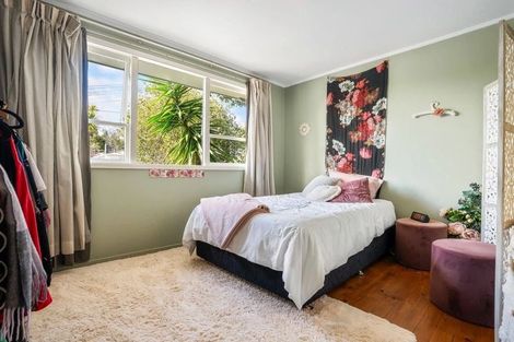 Photo of property in 134 Verran Road, Birkdale, Auckland, 0626