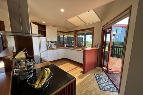Photo of property in 6 Battiscombe Terrace, Waitara, 4320