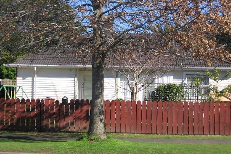 Photo of property in 2/22 Cosgrave Road, Papakura, 2110