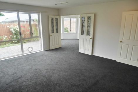 Photo of property in 14 Ashmore Lane, Strowan, Christchurch, 8052