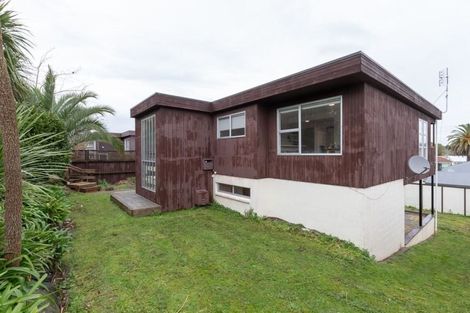 Photo of property in 56 Cambridge Road, Hillcrest, Hamilton, 3216