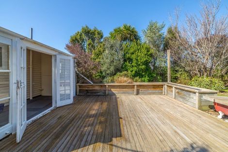 Photo of property in 44 Woodward Street East, Featherston, 5710