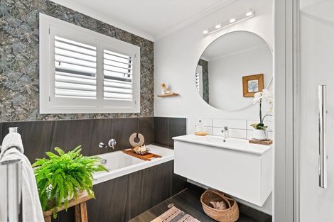 Photo of property in 56 Bush Haven Drive, Te Kamo, Whangarei, 0112