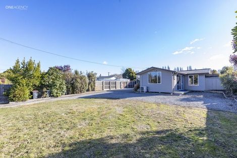 Photo of property in 143 Kainga Road, Kainga, Christchurch, 8083