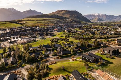 Photo of property in 11 Rannoch Drive, Jacks Point, Queenstown, 9371