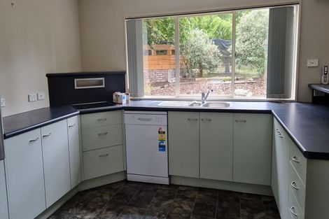 Photo of property in 247a Wainoni Road, Avondale, Christchurch, 8061