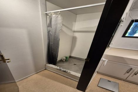 Photo of property in 2 Corlett Street, Johnsonville, Wellington, 6037