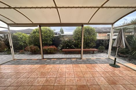 Photo of property in 18 Dan Tori Place, Orewa, 0931