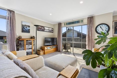 Photo of property in 46 Dillon Drive, Bell Block, New Plymouth, 4312