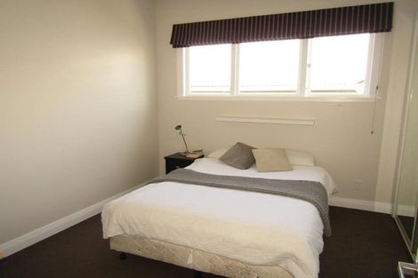 Photo of property in 49 Eden Street, Island Bay, Wellington, 6023