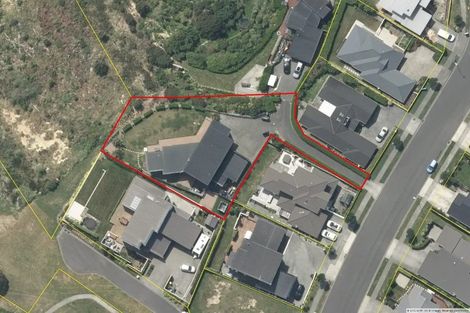 Photo of property in 131 Endeavour Drive, Whitby, Porirua, 5024