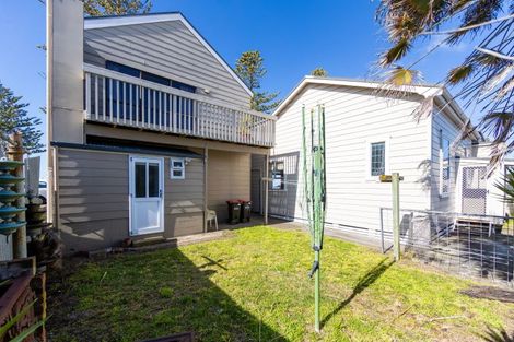 Photo of property in 653 Marine Parade, Napier South, Napier, 4110