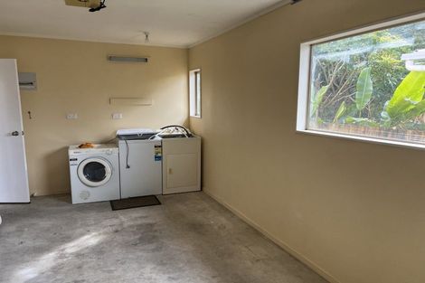 Photo of property in 37b Walton Street, Red Beach, 0932