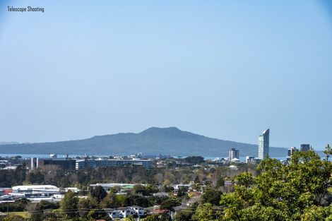 Photo of property in 3/52 Agincourt Street, Glenfield, Auckland, 0629