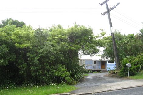 Photo of property in 2 Waimahanga Road, Onerahi, Whangarei, 0110