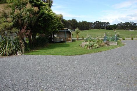 Photo of property in 242 Oreti Road, Otatara, Invercargill, 9879