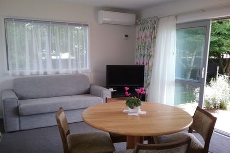 Photo of property in 10 Ngarue Place, Waitara, 4320
