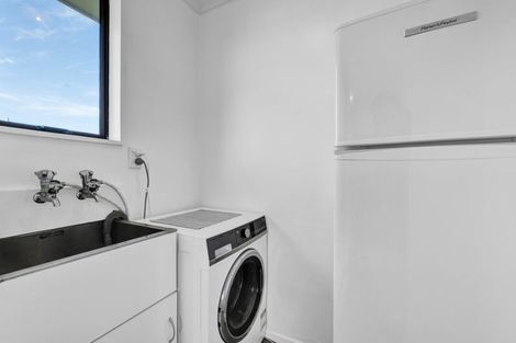 Photo of property in 18 Pohutukawa Drive, Opunake, 4616