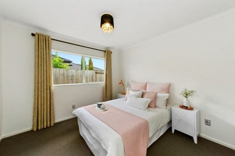 Photo of property in 17 Kentwood Place, Flagstaff, Hamilton, 3210