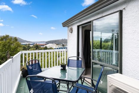 Photo of property in 73b Grosvenor Street, Kensington, Dunedin, 9011