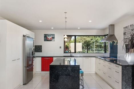 Photo of property in 10 Dunaverty Place, Broomfield, Christchurch, 8042