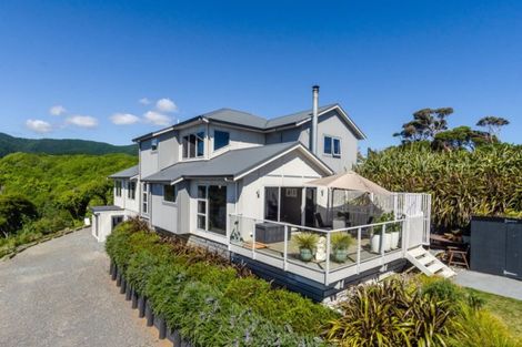 Photo of property in 79 Panorama Drive, Paraparaumu, 5032