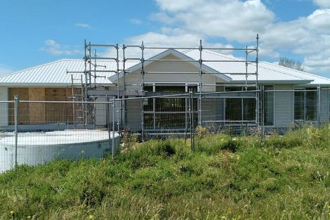 Photo of property in 35 Weka Street, Mangawhai, 0505