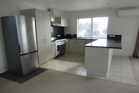 Photo of property in 5c Henry Street, Avondale, Auckland, 1026