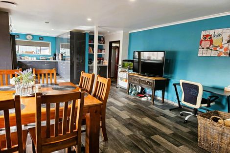 Photo of property in 204 Flaxmere Avenue, Flaxmere, Hastings, 4120