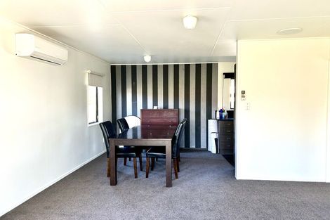 Photo of property in 49a Aquarius Drive, Kawaha Point, Rotorua, 3010