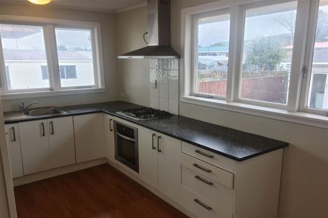 Photo of property in 117 Beaumonts Way, Manurewa, Auckland, 2102