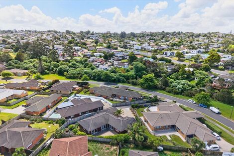Photo of property in 20 Cartmel Avenue, Massey, Auckland, 0614