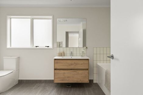 Photo of property in 309b Lakes Boulevard, Pyes Pa, Tauranga, 3112