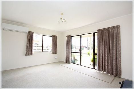 Photo of property in 58 Edinburgh Terrace, Foxton Beach, Foxton, 4815