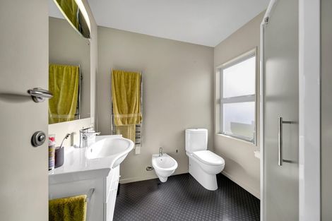 Photo of property in 33 Dillon Drive, Bell Block, New Plymouth, 4312