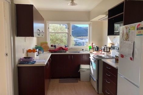 Photo of property in 95 Farmer Crescent, Taita, Lower Hutt, 5011