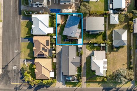 Photo of property in 229b Ocean Road, Whangamata, 3620