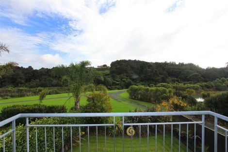 Photo of property in 10 Dawood Place, The Gardens, Auckland, 2105